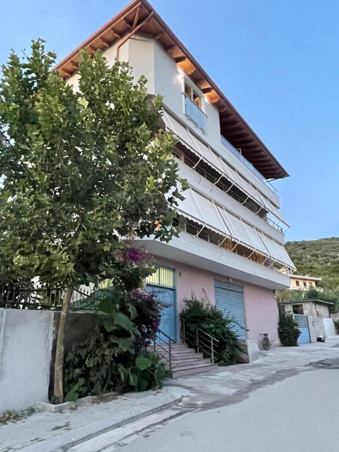 Adriatik Hotel Vlorë Exterior foto